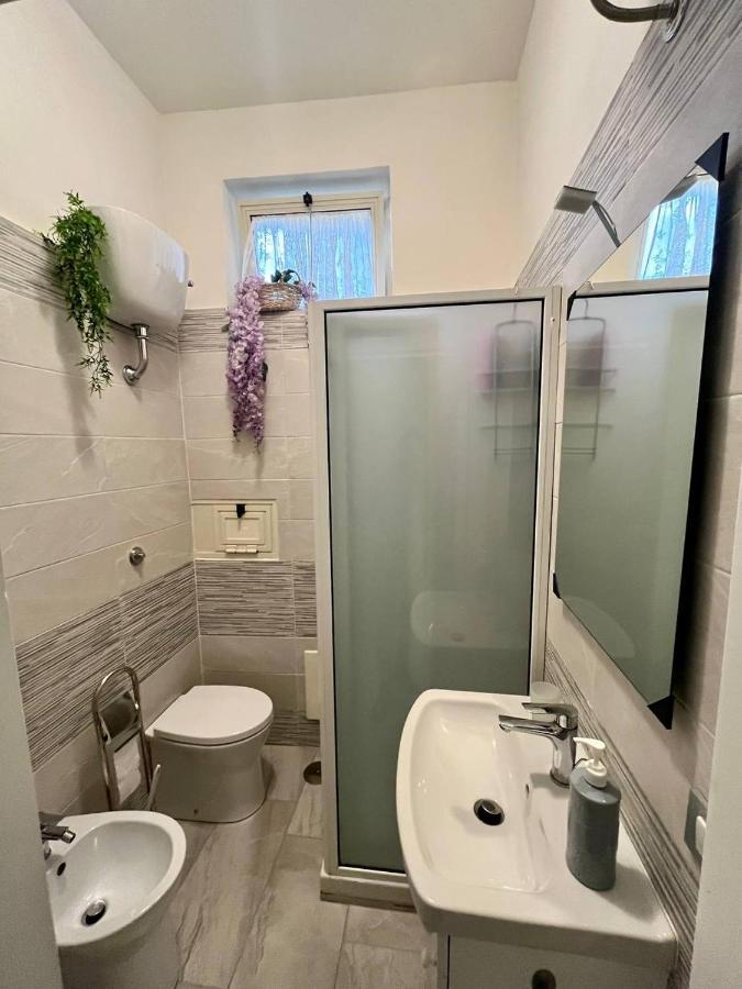 Apartment Vomero House With Free Parking 410 Cm Neapel